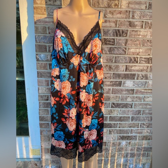 Y2K City Chic Size 18 Women’s Floral Lace Slip - Picture 1 of 9